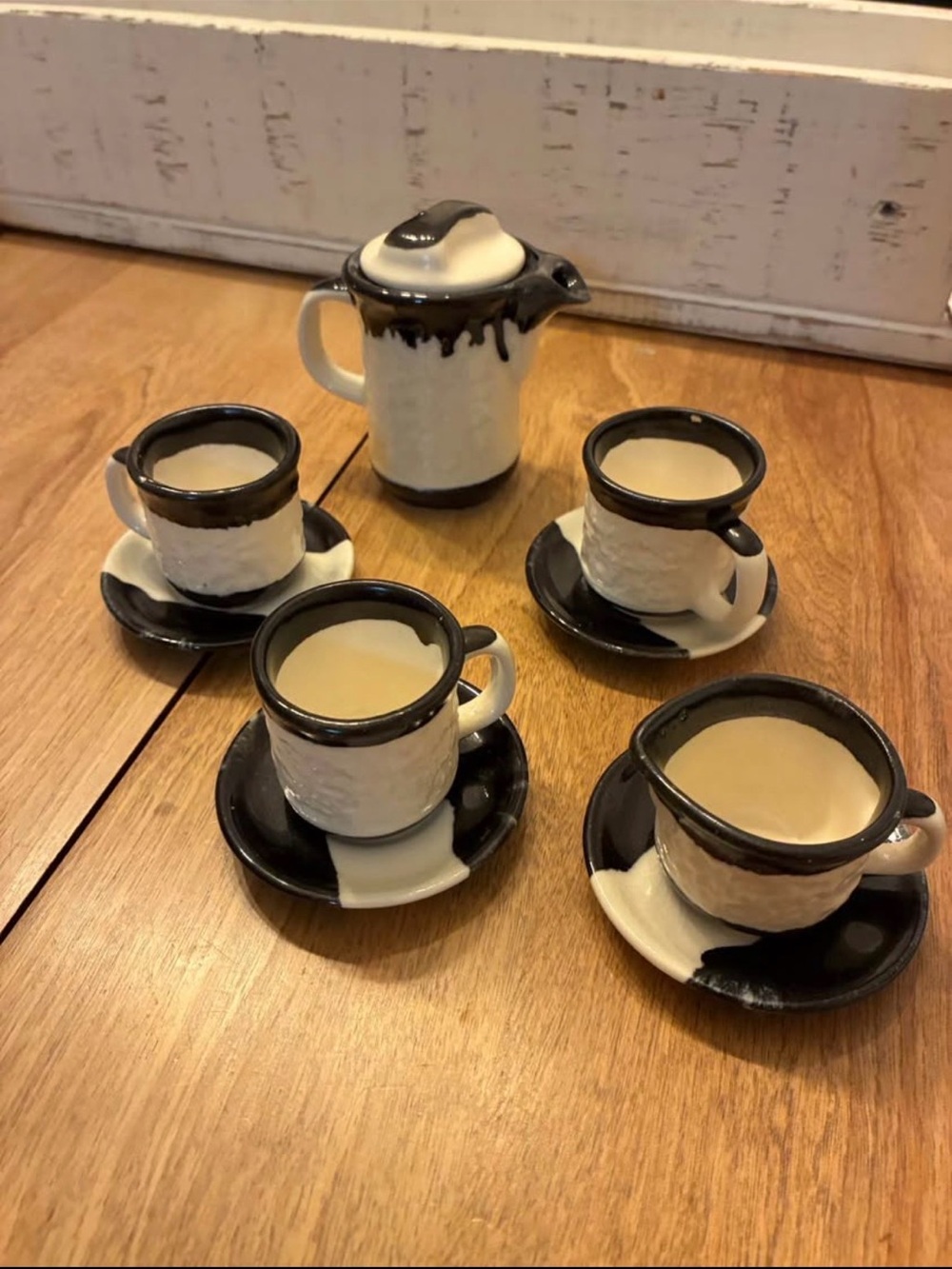 Black and Cream Ceramic kids set